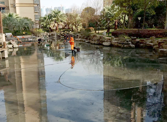 桐城景观池淤泥清理